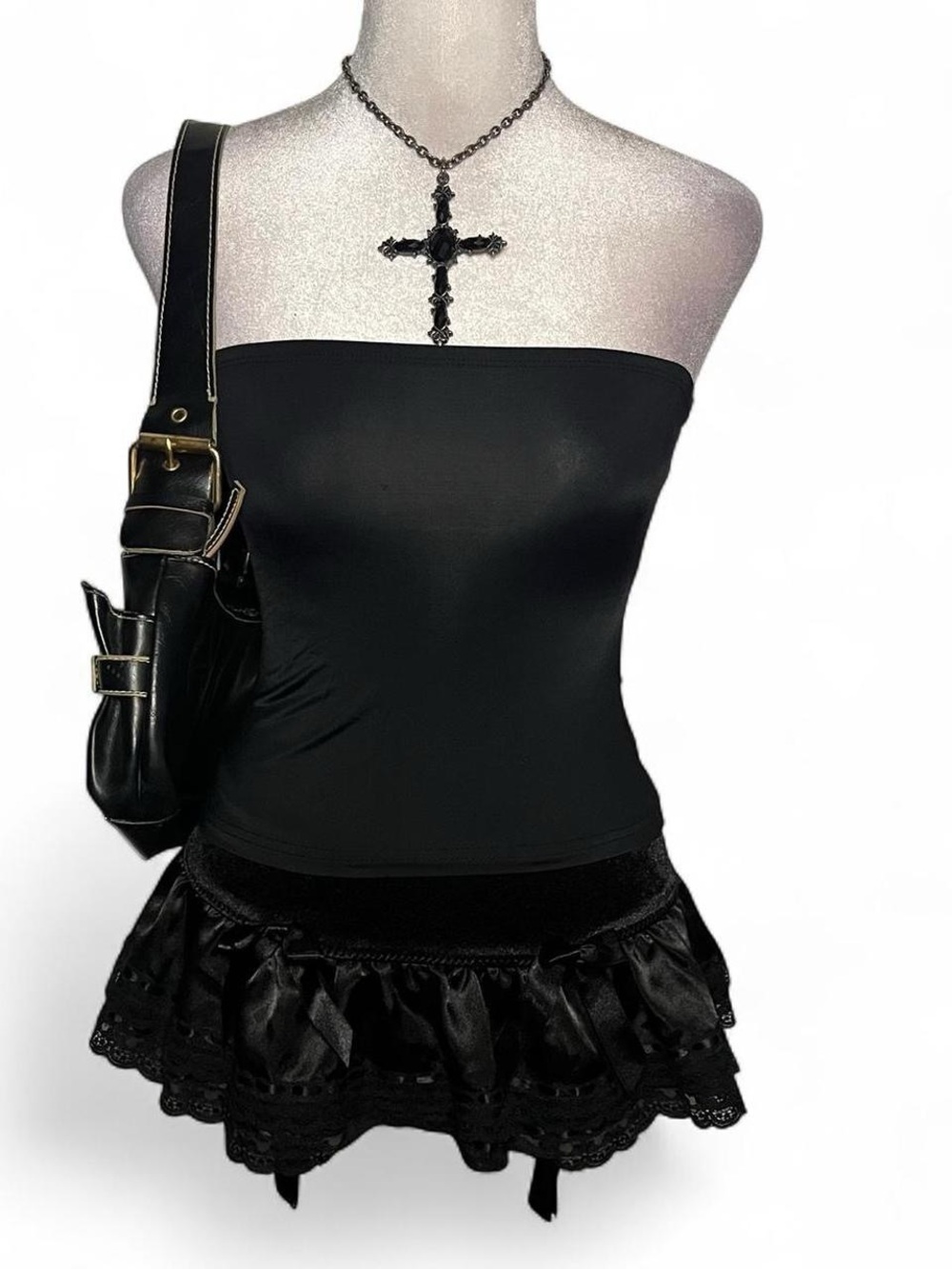 Black Strapless Princess Polly Tube Top